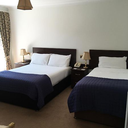 בורנמות' Hotel Balmoral מראה חיצוני תמונה