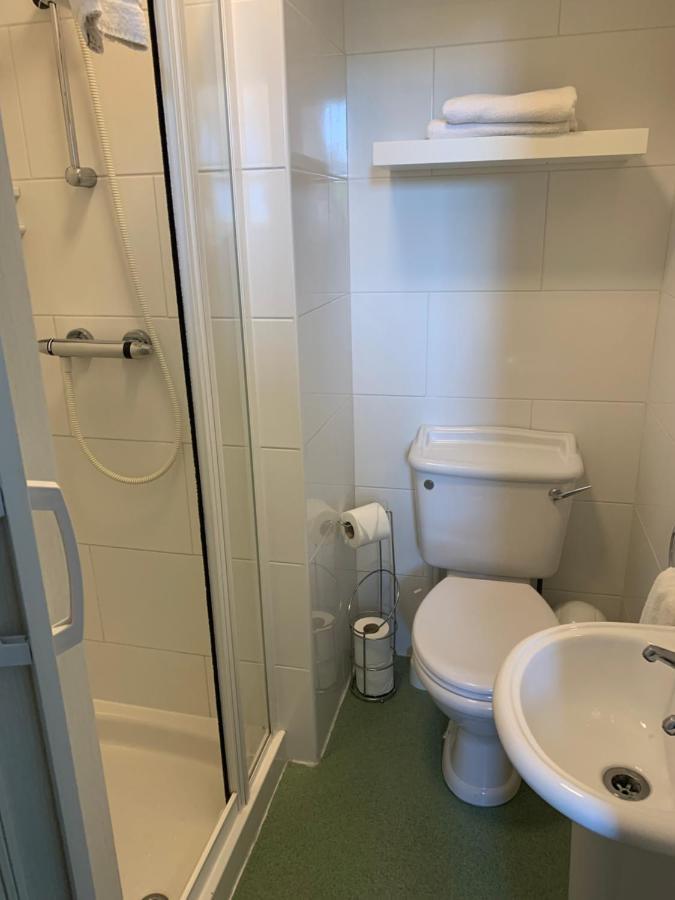 בורנמות' Hotel Balmoral מראה חיצוני תמונה