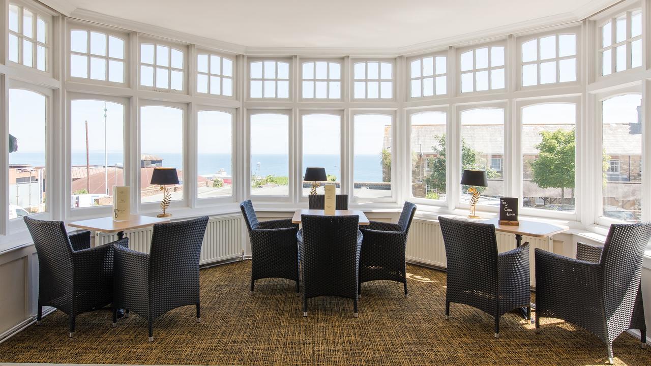 בורנמות' Hotel Balmoral מראה חיצוני תמונה